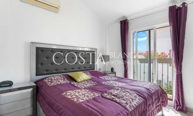 Resale - Villa -
Punta Prima