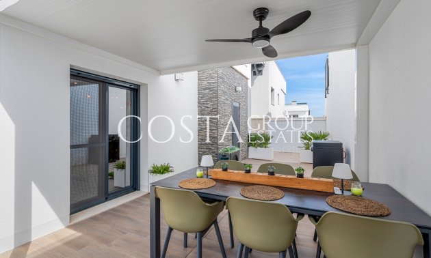 Resale - Villa -
Orihuela Costa - Orihuela