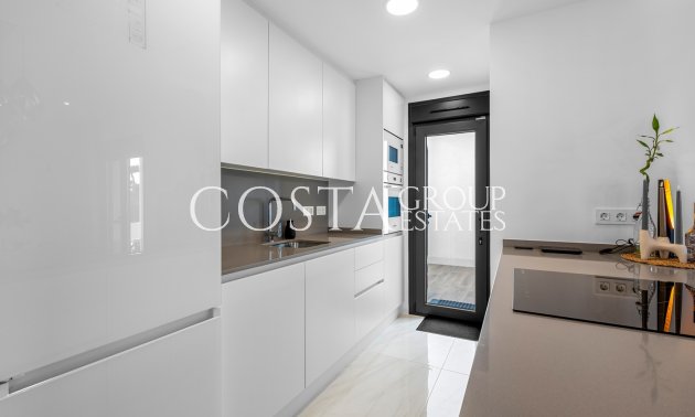 Resale - Villa -
Orihuela Costa - Orihuela