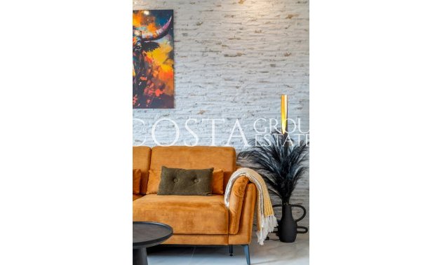 Resale - Villa -
Orihuela Costa - Orihuela