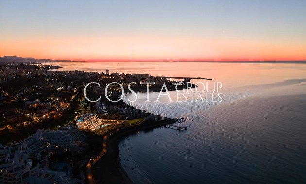 Nouvelle construction - Apartments -
Estepona - Playa De Guadalobon
