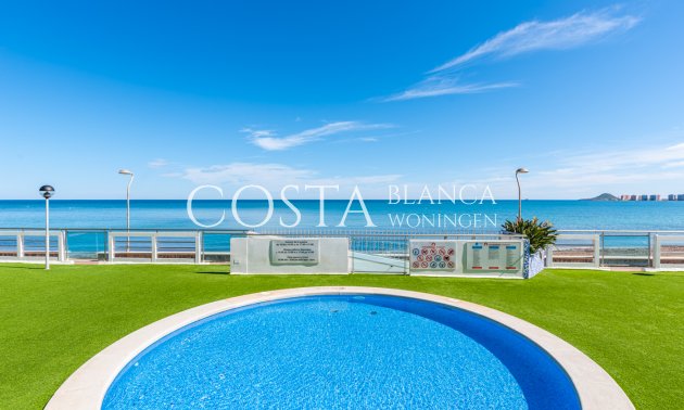 Revente - Appartement -
La Manga del Mar Menor
