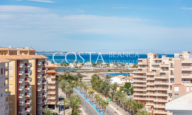 Revente - Appartement -
La Manga del Mar Menor