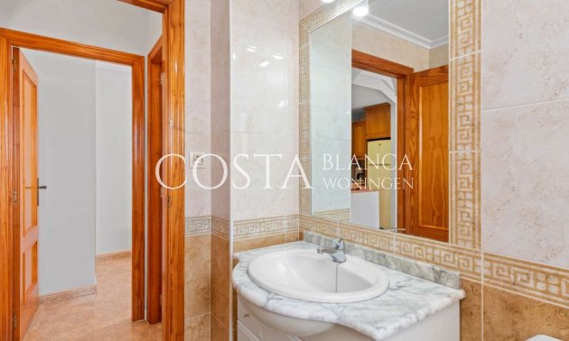 Herverkoop - Appartement -
Dehesa de Campoamor
